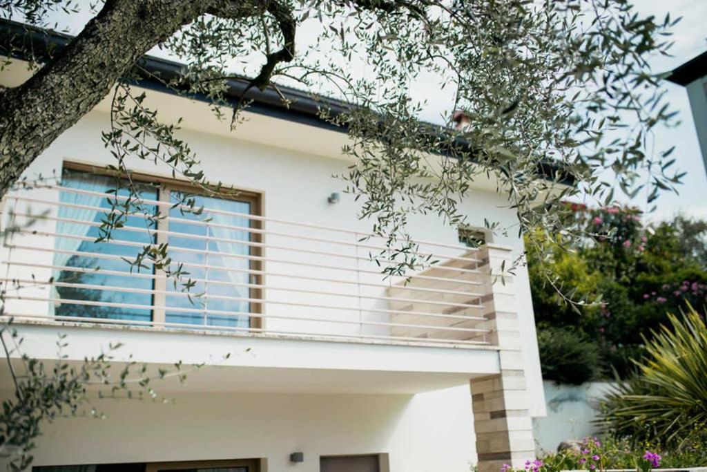 Casa Chiara Gardone Riviera Exterior foto